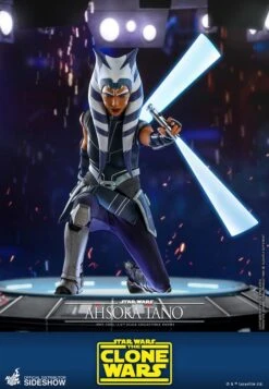 Ahsoka Tano - Star Wars The Clone Wars Hot Toys Collectibles 1/6 Scale Action Figure -Hasbro Store ahsoka tano star wars gallery 5f4696533e70a
