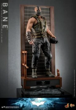 *PRE-ORDER Bane - The Dark Knight Rises Hot Toys Collectibles 1/6 Scale Action Figure