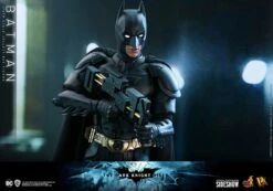 Batman - The Dark Knight DX Series Hot Toys Collectibles 1/6 Scale Action Figure -Hasbro Store batman dc comics gallery 5fca8875ca966