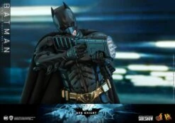 Batman - The Dark Knight DX Series Hot Toys Collectibles 1/6 Scale Action Figure -Hasbro Store batman dc comics gallery 5fca887634076