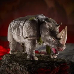 Hasbro Transformers War For Cybertron: Voyager Action Figure - Rhinox (Damaged Box) -Hasbro Store f0695 dio tra gen wfc k voyager rhinox 10 online 2000sq