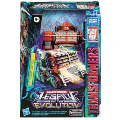 Hasbro Transformers Generations Legacy Evolution Voyager Action Figure - Trashmaster 10 Hasbro Transformers Generations Legacy Evolution Voyager Action Figure - Trashmaster -Hasbro Store f72095l00 pkg 23 2000px 300dpi