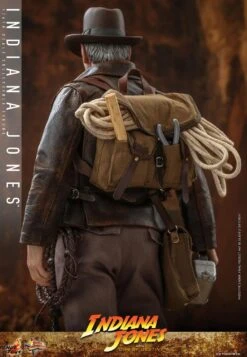 *PRE-ORDER Indiana Jones (Dial Of Destiny) - Indiana Jones Hot Toys Collectibles 1/6 Scale Action Figure -Hasbro Store indiana jones indiana jones gallery 649f4230e587a