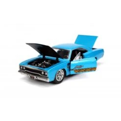 Jada Toys Looney Tunes - 1970 Plymouth Road Runner With Wile E Coyote Figure Hollywood Rides 1:24 Scale Die Cast Vehicle -Hasbro Store ja32038 4 800x800 1