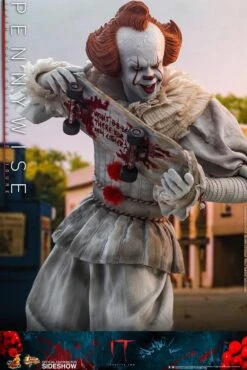 Pennywise - IT Chapter 2 Hot Toys Collectibles 1/6 Scale Action Figure 14 Pennywise - IT Chapter 2 Hot Toys Collectibles 1/6 Scale Action Figure -Hasbro Store pennywise it gallery 5d793a718078a