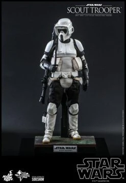 Imperial Scout Trooper (Return Of The Jedi) - Star Wars Hot Toys Collectibles 1/6 Scale Action Figure -Hasbro Store scout trooper star wars gallery 6125268b2ac98