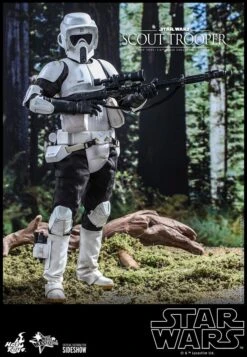 Imperial Scout Trooper (Return Of The Jedi) - Star Wars Hot Toys Collectibles 1/6 Scale Action Figure -Hasbro Store scout trooper star wars gallery 6125268b7ec9d
