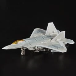 Hasbro Transformers Studio Series 06 Voyager Class: STARSCREAM -Hasbro Store starscream jet