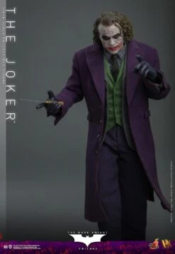 *PRE-ORDER Joker - Batman: The Dark Knight Hot Toys Collectibles 1/6 Scale Action Figure -Hasbro Store the joker dc comics gallery 64c3041f4da25